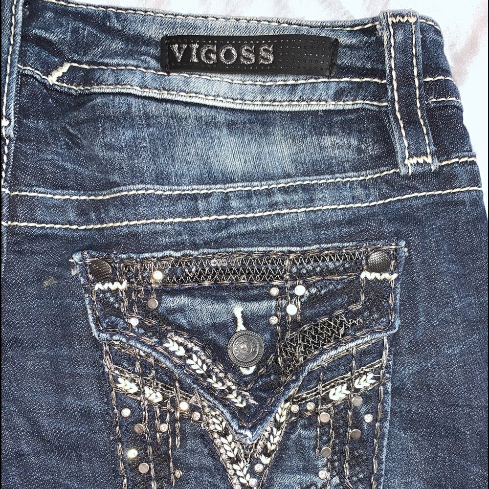 NEW Women’s Vigoss Cropped Dark Denim Jeans sz 4